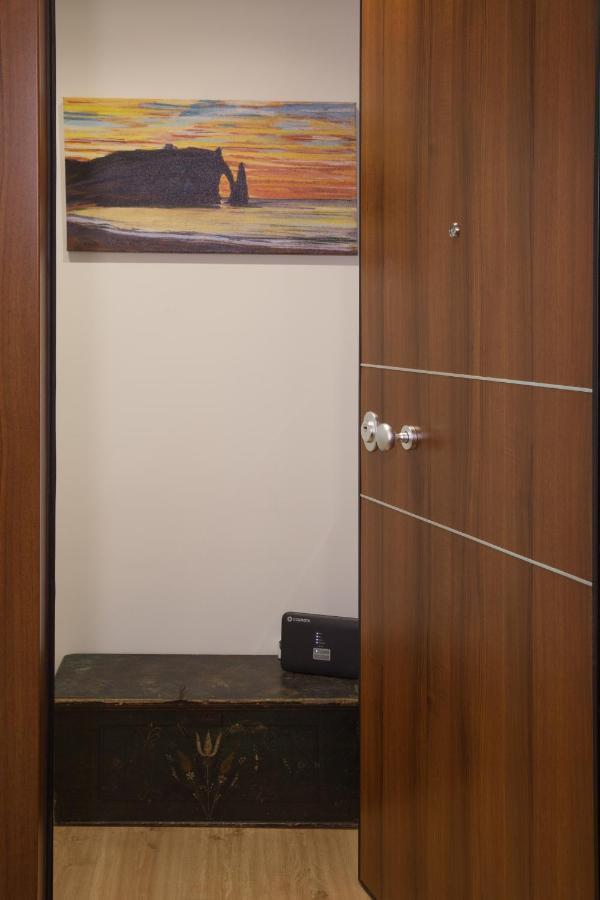 Unforgettable Acropolis View Apartment เอเธนส์ ภายนอก รูปภาพ
